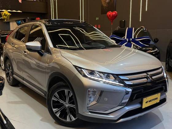 MITSUBISHI ECLIPSE CROSS 1.5 MIVEC TURBO GASOLINA HPE-S AWD CVT MITSUBISHI ECLIPSE CROSS 1.5 MIVEC TURBO GASOLINA HPE-S AWD CVT